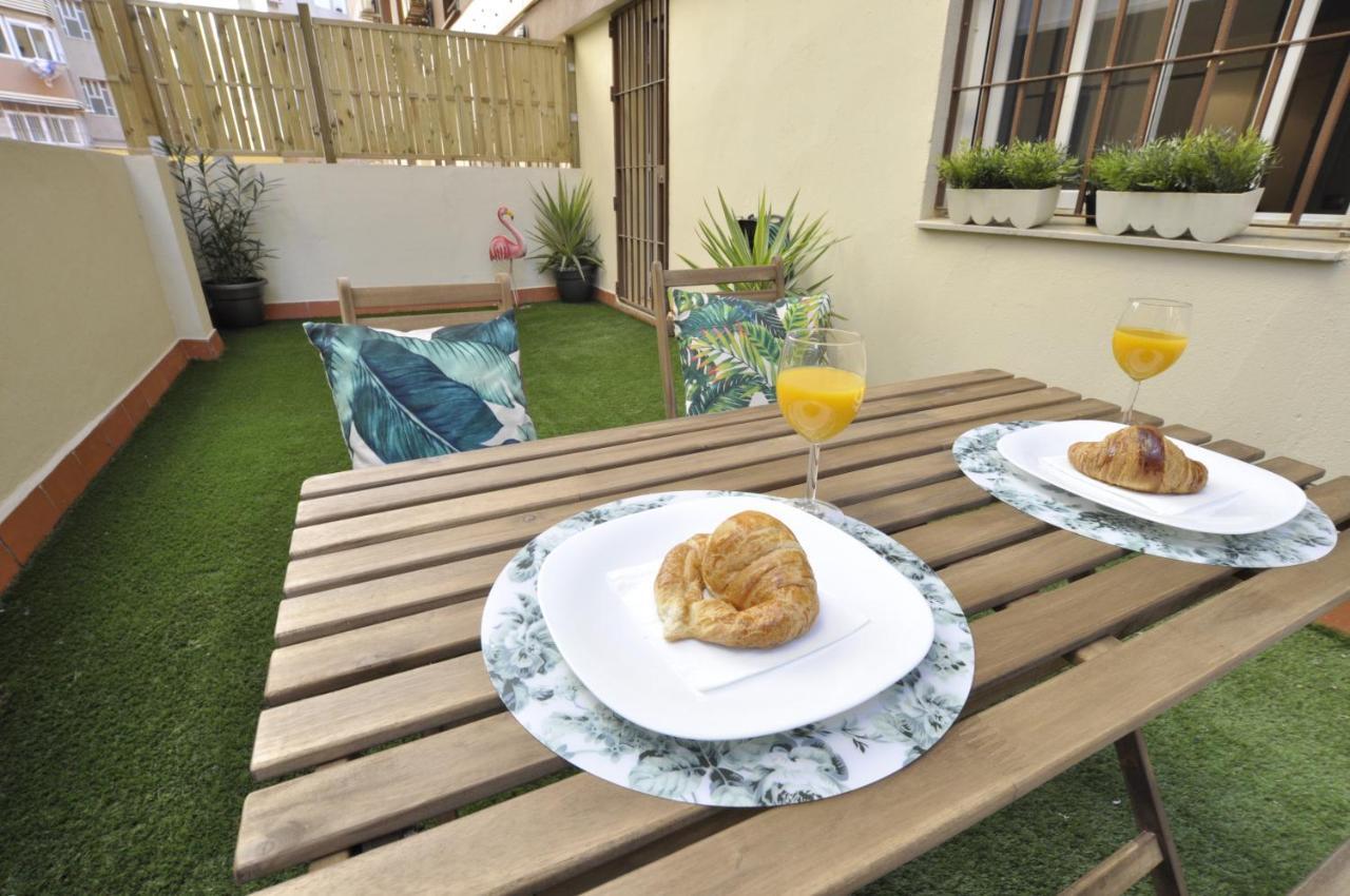 Luminoso Y Coqueto Apartamento Con Jardin Málaga Esterno foto