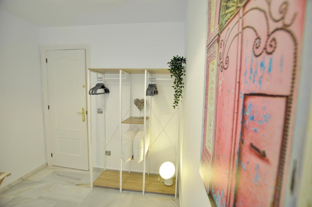 Luminoso Y Coqueto Apartamento Con Jardin Málaga Esterno foto