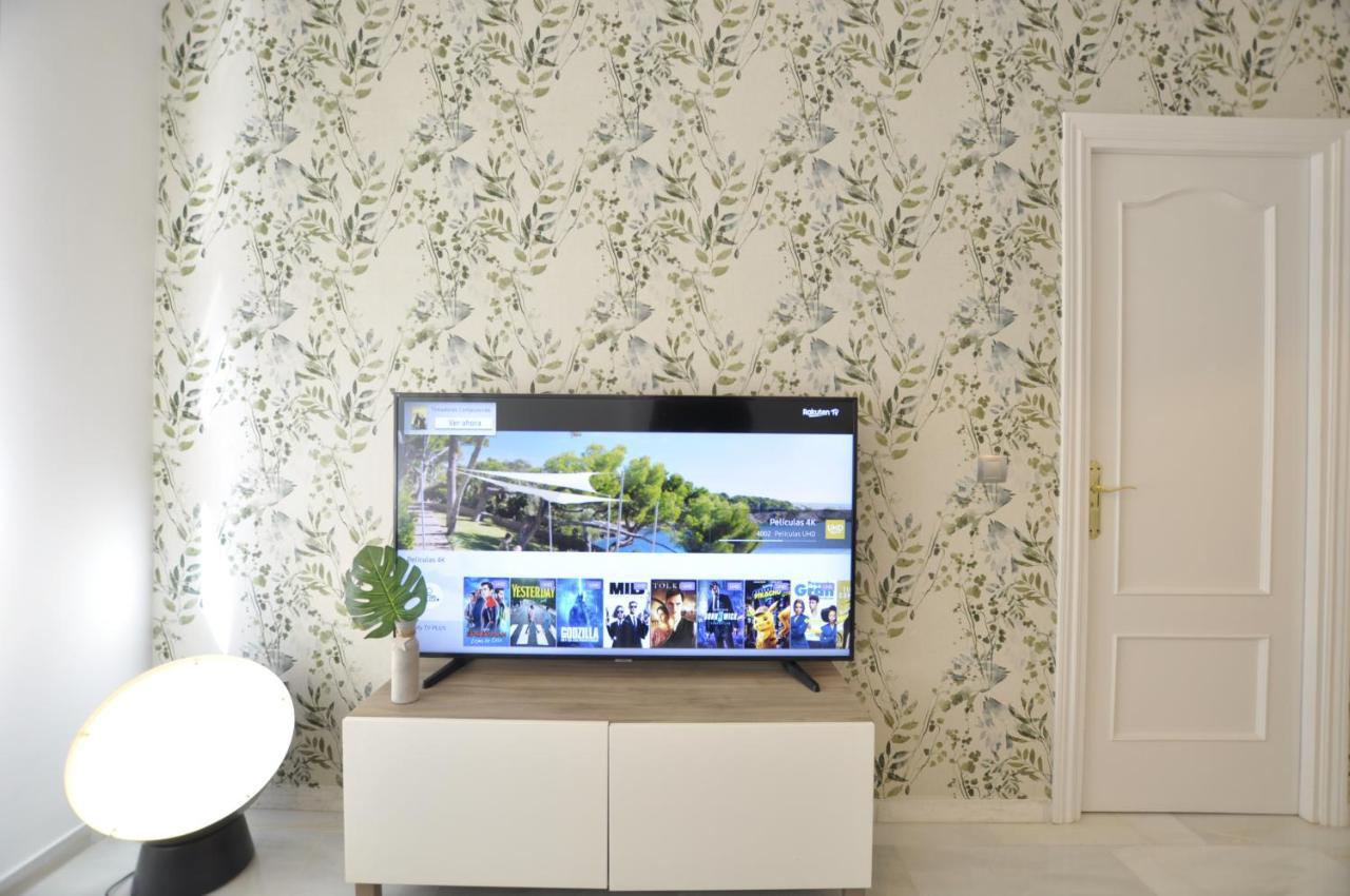 Luminoso Y Coqueto Apartamento Con Jardin Málaga Esterno foto